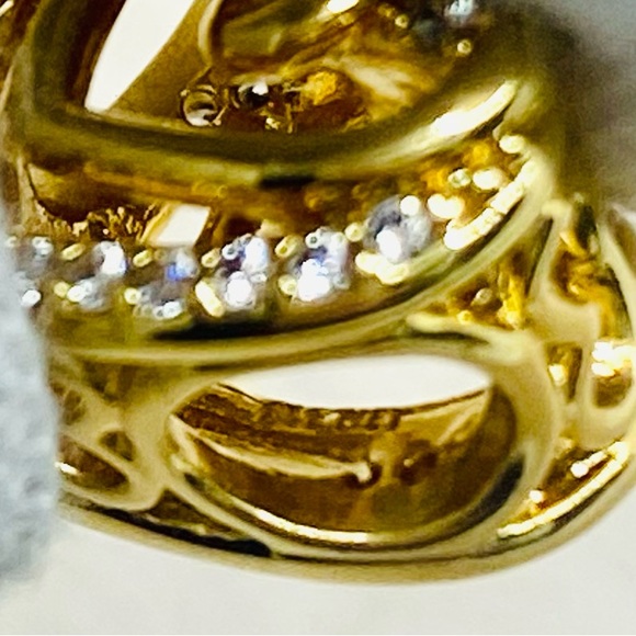 EUC Pandora 769270C01 14k Gold-Plated Sparkling Entwined Hearts Charm w/ CZs - Picture 10 of 11